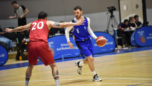 Kaçıranlar İçin Final Four Maçları